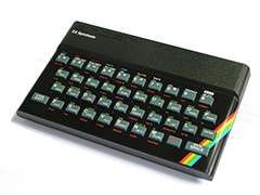 23 апреля 1982 года появился первый компьютер с цветным изображением