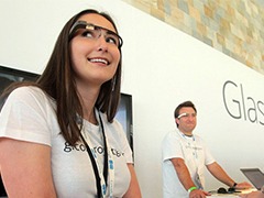 Ведущие социальные сети создали приложения для Google Glass 